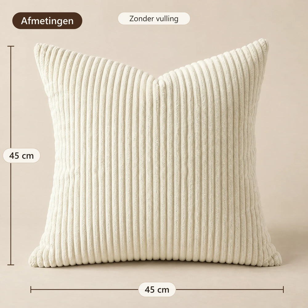 Afmetingen van de kussenhoes: 45 × 45 cm