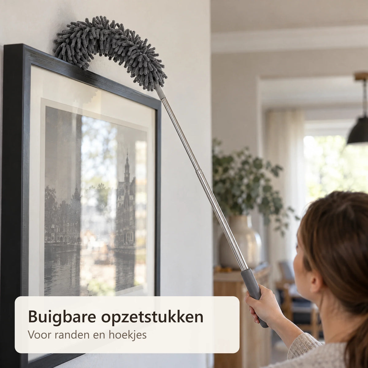 Het gebogen chenille opzetstuk langs een lijst